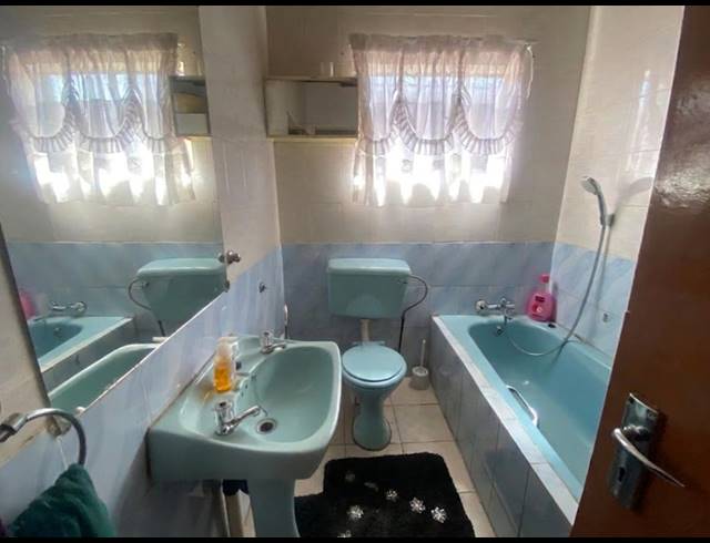 2 BEDROOM HOUSE FOR SALE IN SHARPEVILLE